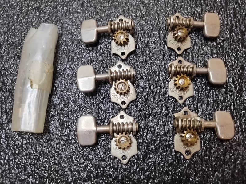 Vintage 1930's-40's Grover Guitar Tuners - Full Set image 1