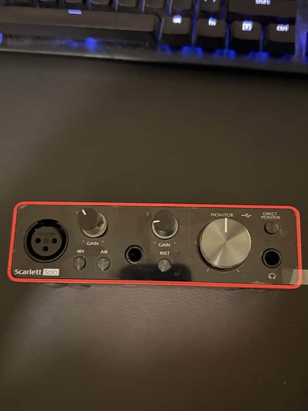 Used Focusrite Scarlett Solo 3rd Gen USB Audio Interface 2019 - Present - Red / Black image 1