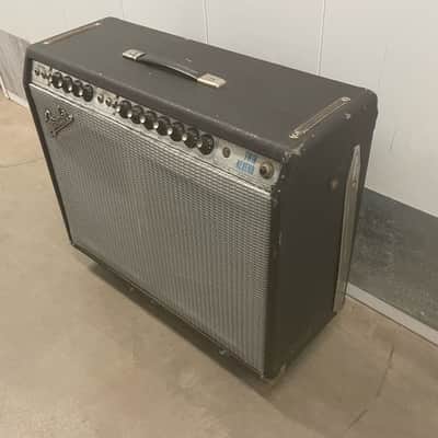 Fender Twin Reverb 2-Channel 100-Watt 2x12" Guitar Combo 1972 - 1976 - Silverface image 3