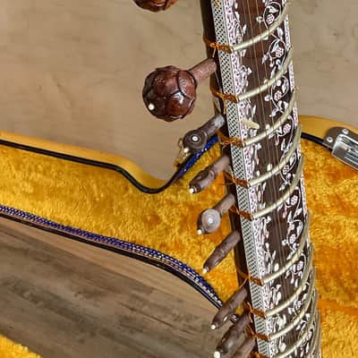 Shahidali-Miraj Professional Handmade Sitar w/ Hardshell Case image 7