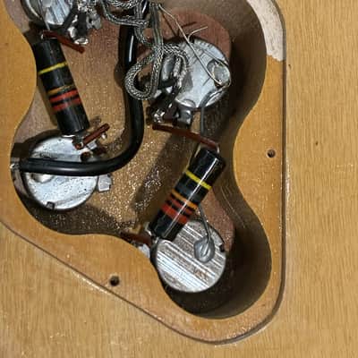 GIBSON LES PAUL TV SPECIAL 1957 - TV YELLOW - 100% ORIGINAL EXCEPT FOR TUNER BUTTONS image 24