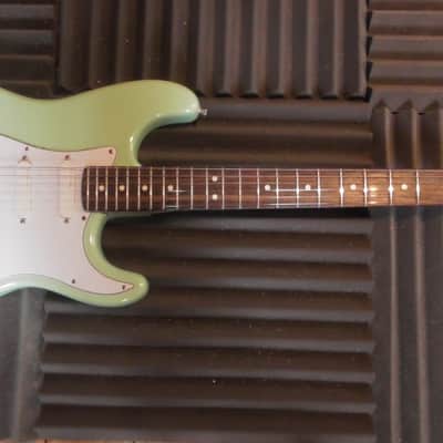 Fender Jeff Beck Artist Series Stratocaster with Lace Sensor Pickups 1991 - 2000 - Surf Green image 1