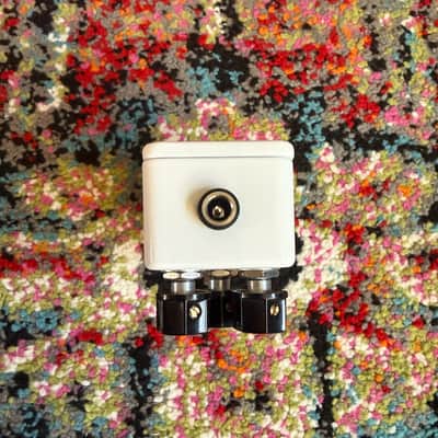 JHS Whitey Tighty Compressor 2019 - Present - White image 4