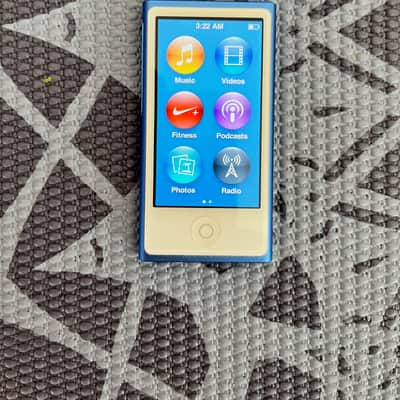 Apple iPod classic 160 Gb 7th Gen, iPod classic 80 Gb, 5th Gen, iPod nano 7th gen 2000-2016 - Varied image 5
