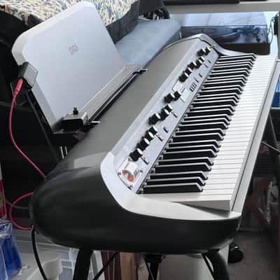 Korg SV1-73 Stage Vintage Digital Piano 2009 - Present - Black with White / Black Keys