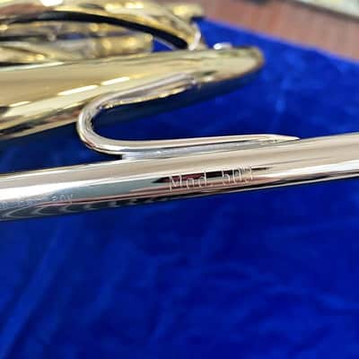 New Alexander 503MAL Double French Horn in Yellow Brass,Lacquered, Detachable Bell Flare;with Mouthpiece, Care Kit image 8