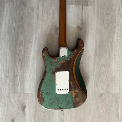 Fender Custom Shop Limited Roasted 1961 Stratocaster Super Heavy Relic - Aged Sherwood Green Metallic over 3 Color Sunburst image 15