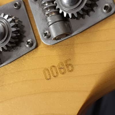 Fender Duck Dunn Signature Precision Bass - 1998 CIJ Limited Edition - Metalic Candy Red image 4