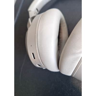 RUNOLIM Hybrid Active Noise Cancelling - Headphones - Silver, with case - Excellent w/ Soft Case image 5