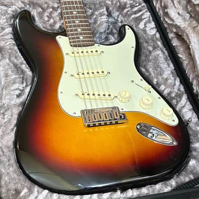 Fender American Ultra Stratocaster USA Electric Guitar 2024 - Ultraburst image 11