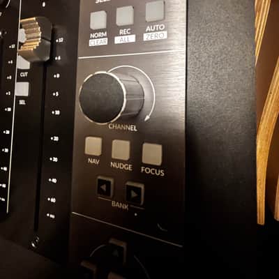 SSL UF8 DAW Controller image 3