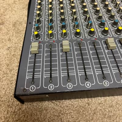 Studiomaster Diamond 16-2 Club Mixer image 2