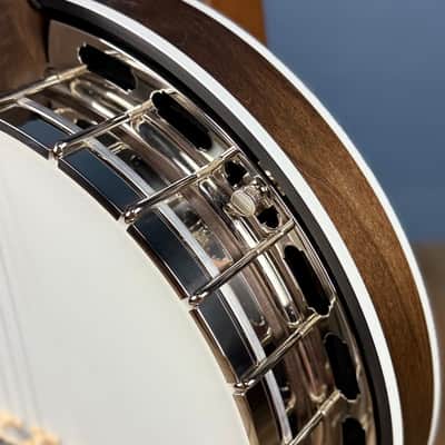 Custom Deering Rustic Wreath 5 String Banjo with Speed Finish Neck image 7