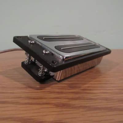1982 Peavey T-40 Bass Neck Pickup image 2