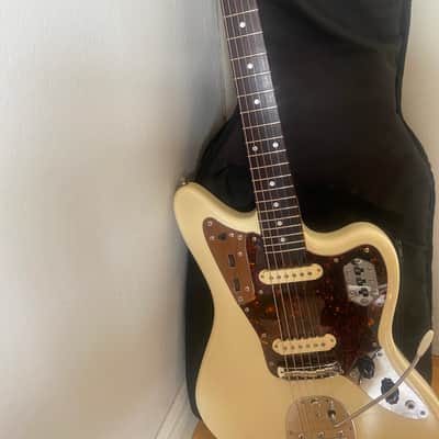Fender Jaguar 2002 - Japan - Olympic White image 1