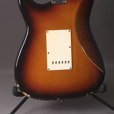Vintage Fender Stratocaster 1993 Sunburst Solid Body Custom Strat Relic ST57/62 Mod Guitar HSC 7 Lb image 6