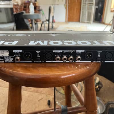 Behringer Autocom Pro MDX1400 Compressor / Limiter 2000s - Black / Silver image 1