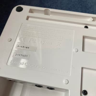 Roland A-49 MIDI Keyboard Controller 2014 - 2021 White image 7