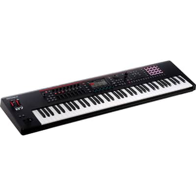 Roland Fantom-07 Workstation Keyboard - Key Essentials Bundle image 4
