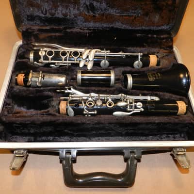 Selmer Bundy Resonite Student Clarinet image 1