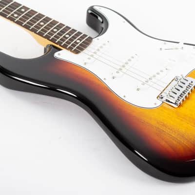 Fender Standard Stratocaster 2025 3-Color Sunburst image 15