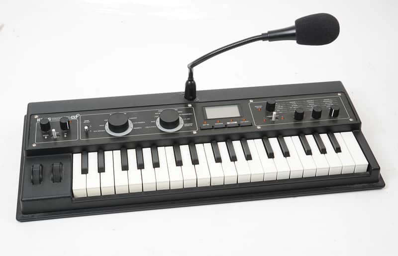 Korg microKORG XL+ 37-Key Synthesizer/Vocoder 2012 - 2019 - Black image 1