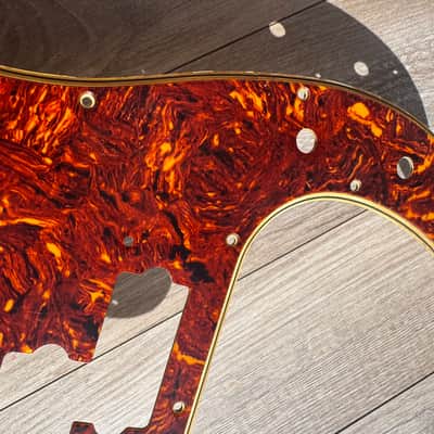 Vintage Fender Precision 60 thru 71  Tortoise USA avri 62 60’s pickguard USA image 5