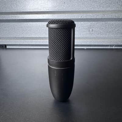 AKG P120 General-Purpose Medium Diaphragm Cardioid Condenser Microphone 2010s - Black image 2