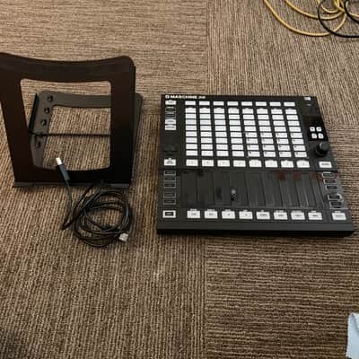 Native Instruments MASCHINE JAM Production & Sequencing Controller image 3