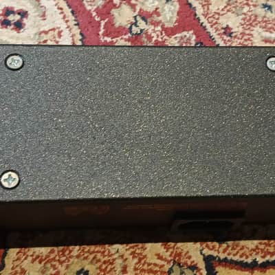 Walrus Audio Phoenix 230V Clean Power Supply image 4