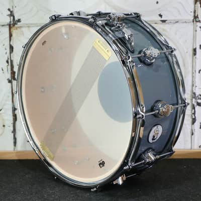 DW Design Snare Drum 14X6in - Steel Grey image 4