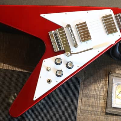 Minty! 2024 Gibson Custom Shop 1967 Reissue Flying V Electric Guitar Sparkling Burgundy + COA OHSC image 2