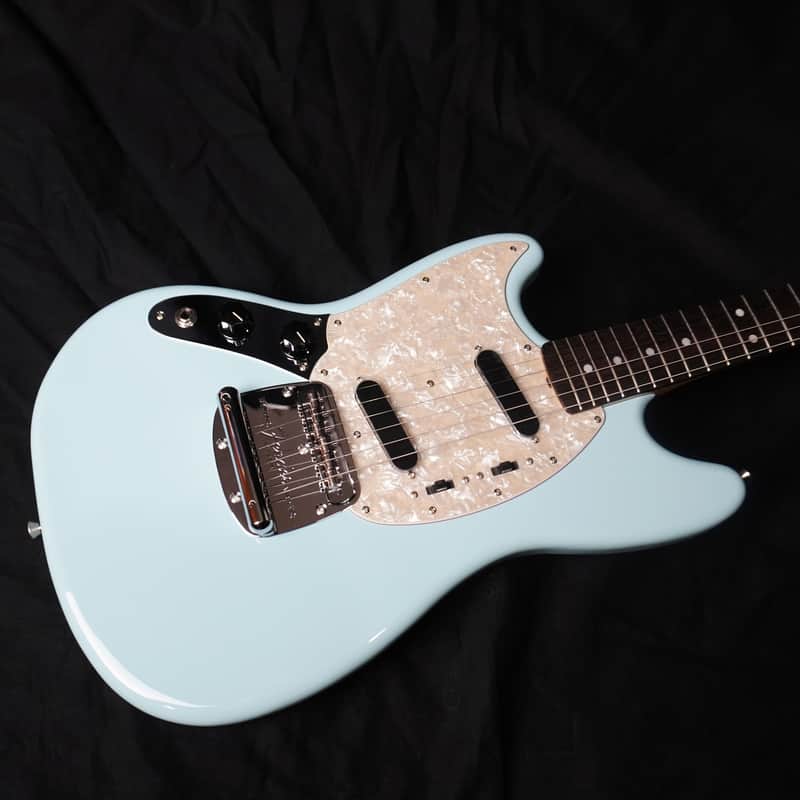 2025 Fender Made in Japan Traditional FSR 60s Mustang Left-Hand Daphne Blue – Limited Edition