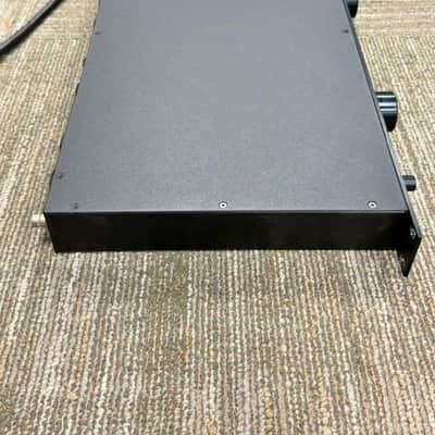 Furman PL-8 Series II, 15- Amp Power Conditioner, 1U Rack Space w/ Lights, Excellent Condition image 5