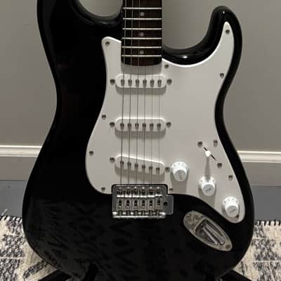 Squier Affinity Series Stratocaster Starter Package - Gloss Black image 2