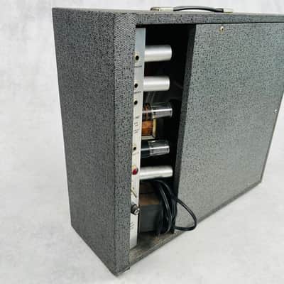 Silvertone Model 1482 1x12" Combo Amplifier 1960s - Gray image 8