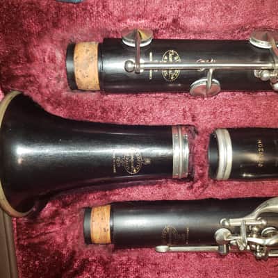 Buffet Crampon R13 Bb Clarinet--Moennig Barrel, Valentino Master's Pads, Nice! image 2