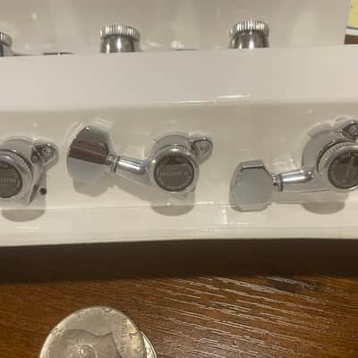 Gotoh SG381 Traditional Magnum Locking Tuners 6 In-Line Right Handed image 2