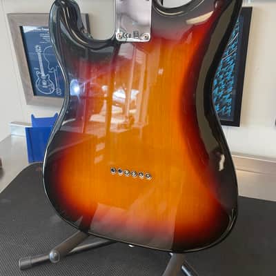 Fender Robert Cray Artist Series Signature Stratocaster 2003 - Present - 3-Color Sunburst image 6