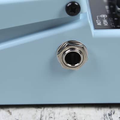 Boss CE-5 Stereo Chorus Ensemble Pedal Electric Guitar Chorus Effects Pedal image 19