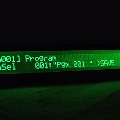 New black-green display for Yamaha A3000