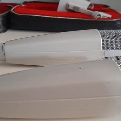 Set of 2x Sennheiser MD 421-N Cardioid Dynamic Microphones 1960s - 1980s - White image 8