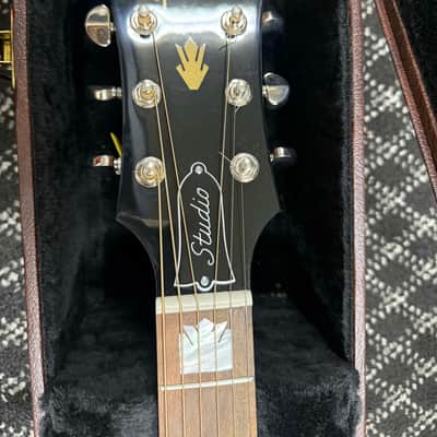 Gibson SJ-200 Studio Walnut 2020 - 2022 - Antique Natural image 4