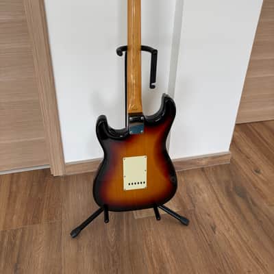 Fender Japan Stratocaster Reissue ST62-76 image 2