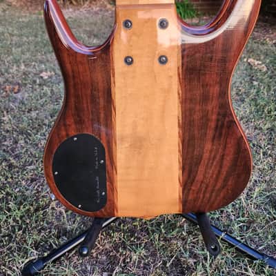 Ken Smith C.R. 6 string 1993 - Walnut image 3