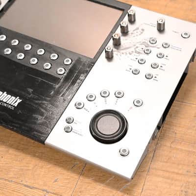 Euphonix MC Control 4-Fader Control Surface (NO POWER SUPPLY) CG01FGD image 3