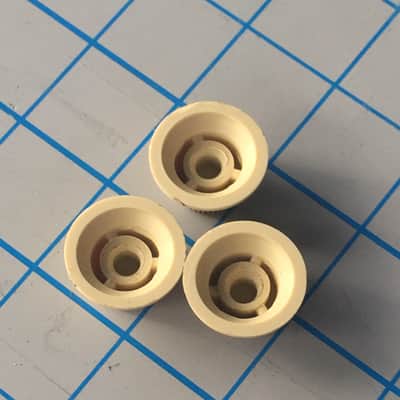 3 Spoke Fender American Vintage Reissue Strat Knobs White Aged Relic Green Fonts image 8