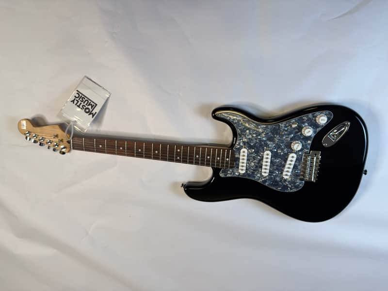 Squier Affinity Series Stratocaster (2009, Black) with Maple Fretboard – Very Good Condition | Tested by Mostly Music image 1