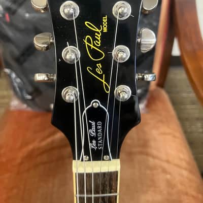 2016 Epiphone Les Paul Standard Electric Guitar With NEW Gator Gig Bag image 3