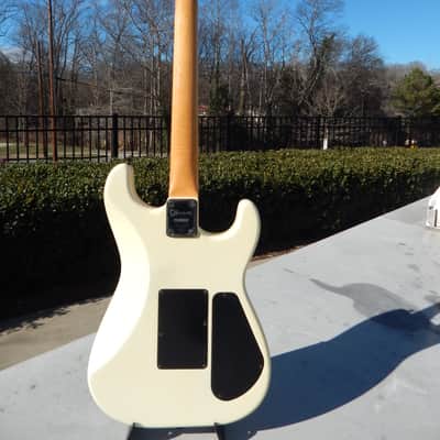 Charvel Model 3 Lefty 1988 - White Left Handed image 6